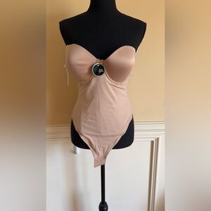 NWT Va Bien Smooth‎ Strapless Backless Thong Bodysuit Nude Sz 36C